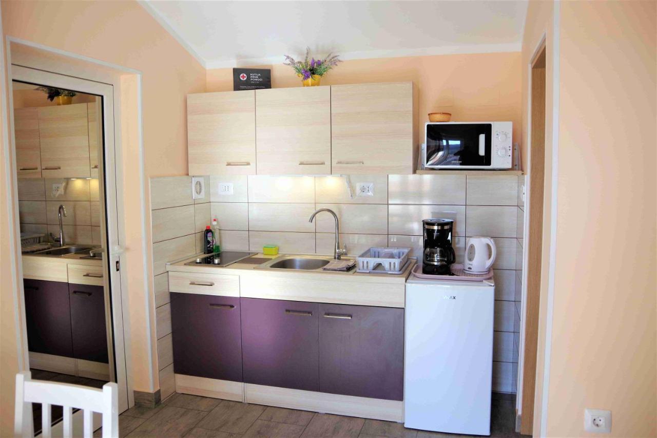 Lukovo Panorama Appartement Buitenkant foto